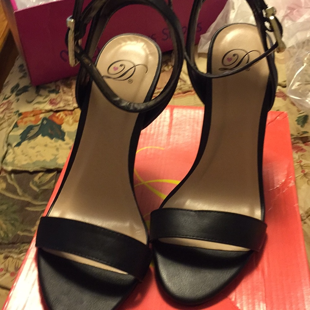 Women’s high heels